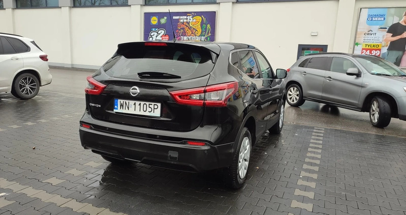 Nissan Qashqai cena 53500 przebieg: 89000, rok produkcji 2017 z Warszawa małe 67